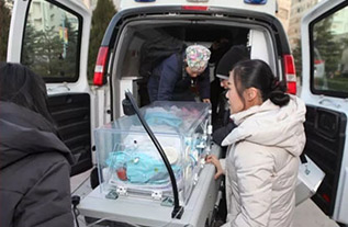 青冈县妇婴监护型护送